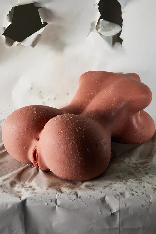 Alinda: TPE Sex Torso 26kg (57.32lb) 44" Massive Gel Breasts & Dual Tunnels
