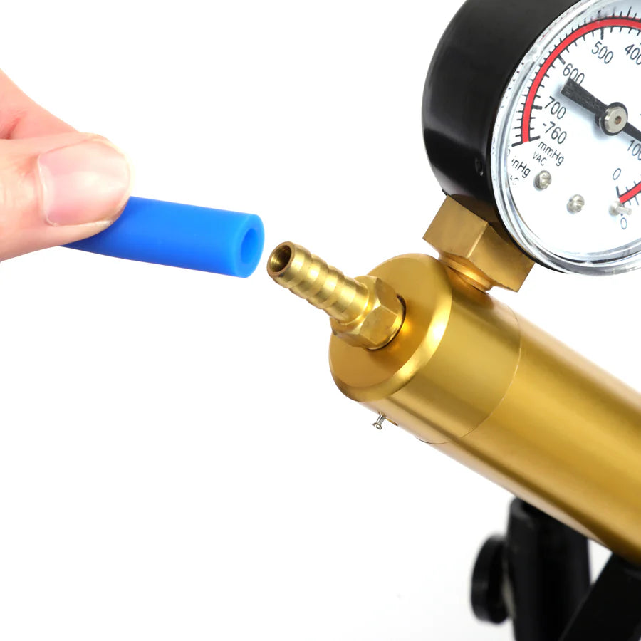 LuxaMax: Premium Penis Pump with Scissor-Grip & Brass Body